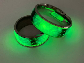 Glowing jewelry